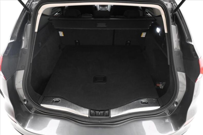 Ford Mondeo - hlavní fotka