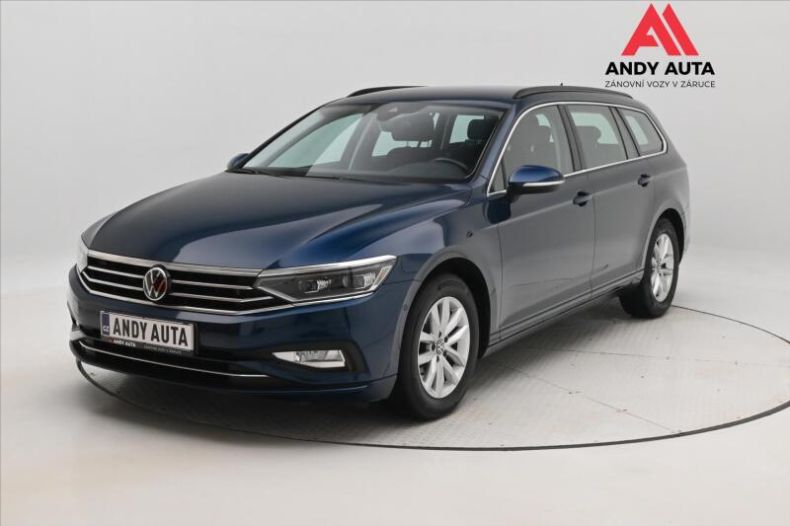 Volkswagen Passat - hlavní fotka