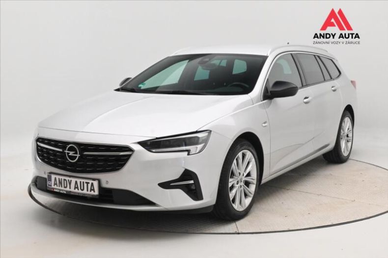 Opel Insignia - hlavní foto