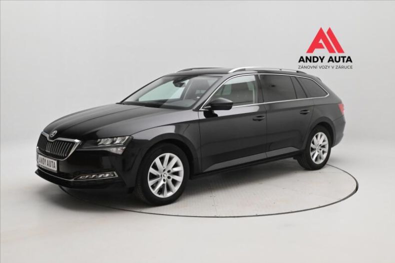 Škoda Superb - hlavní foto