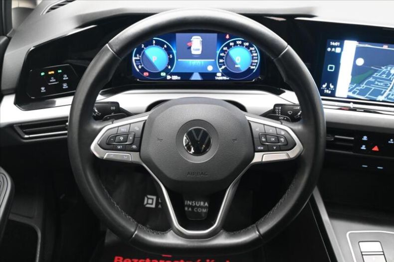 Volkswagen Golf - hlavní fotka