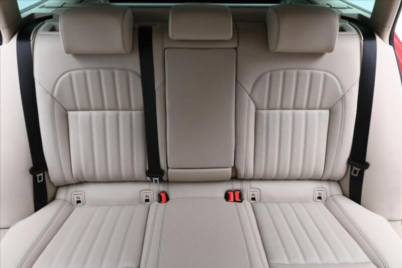 Škoda Superb - hlavní fotka