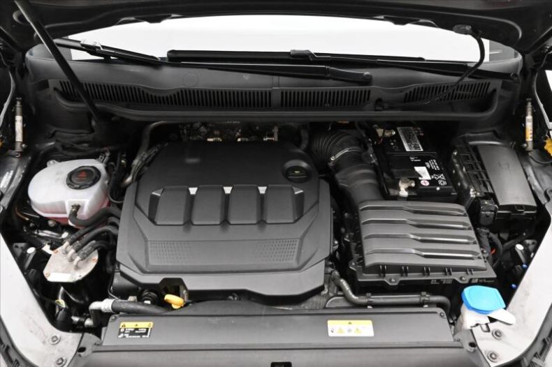 Volkswagen Touran - hlavní fotka