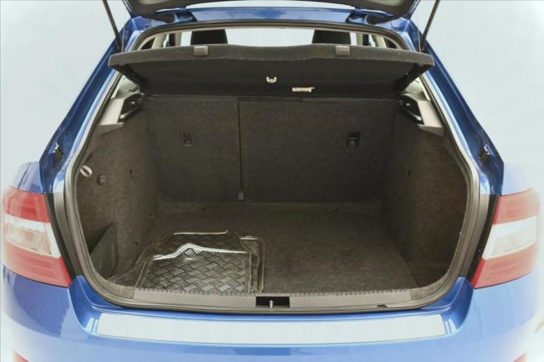 Škoda Octavia - hlavní fotka