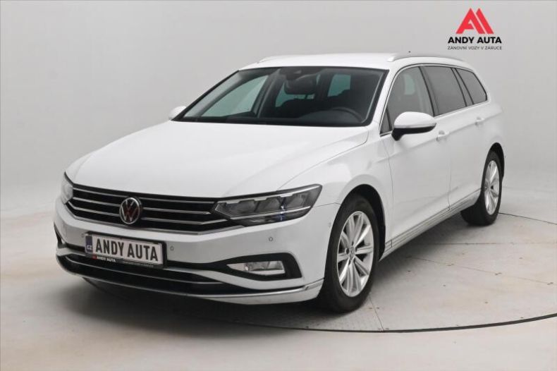 Volkswagen Passat - hlavní fotka