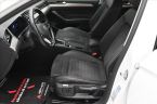 Volkswagen Passat - fotka číslo 12
