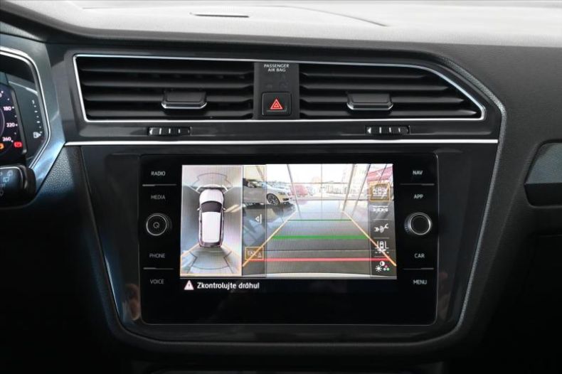 Volkswagen Tiguan - hlavní fotka