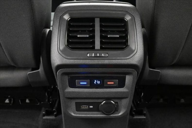 Volkswagen Tiguan - hlavní fotka