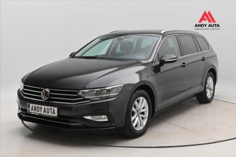 Volkswagen Passat - hlavní fotka inzerátu
