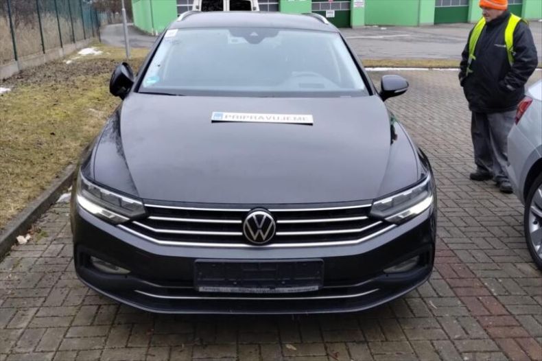 Volkswagen Passat - hlavní foto