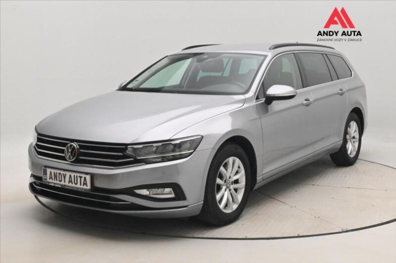 Volkswagen Passat - hlavní foto