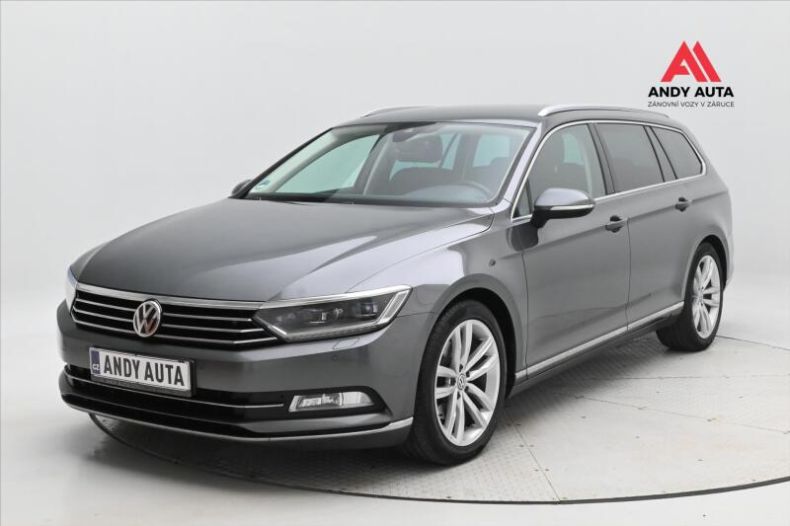 Volkswagen Passat - hlavní fotka inzerátu