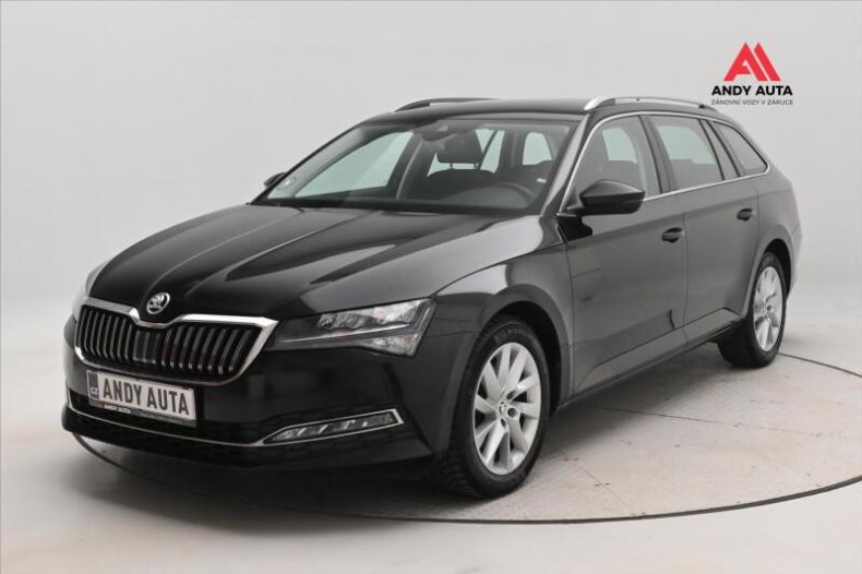 Škoda Superb - hlavní foto