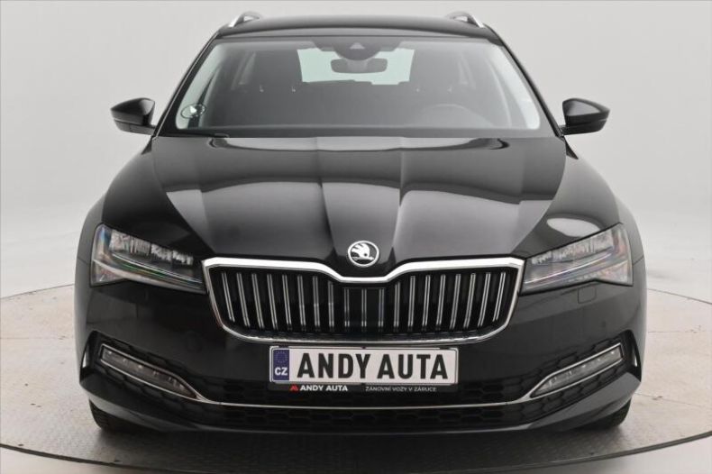 Škoda Superb - hlavní fotka