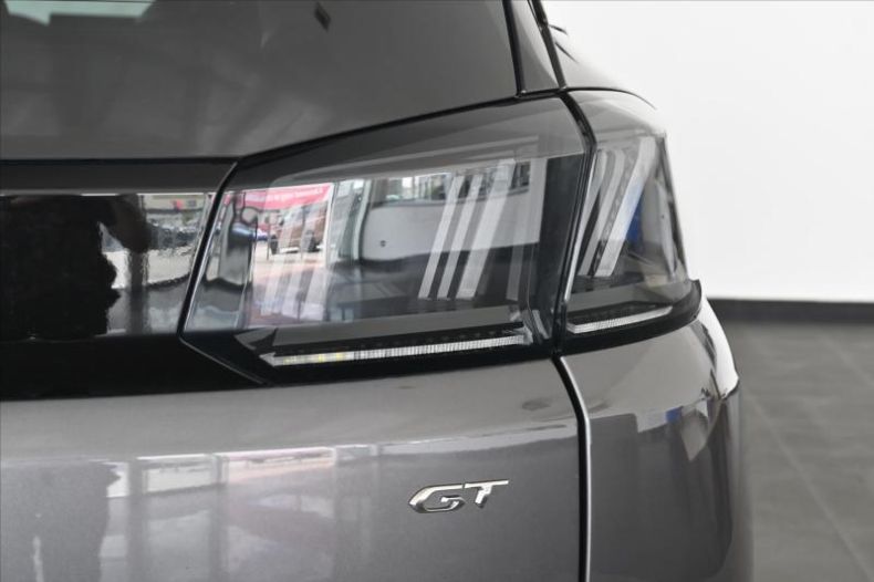 Peugeot 5008 - hlavní fotka