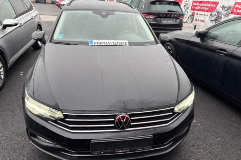 Volkswagen Passat - hlavní fotka inzerátu