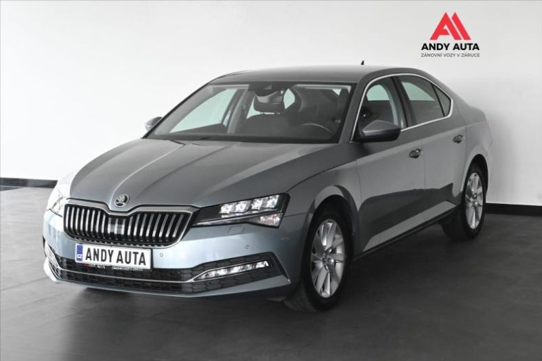 Škoda Superb - hlavní fotka