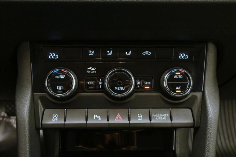 Škoda Karoq - hlavní fotka