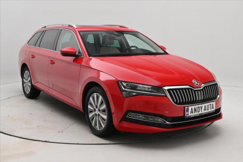 Škoda Superb - hlavní fotka