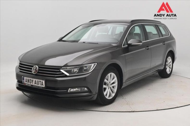 Volkswagen Passat - hlavní fotka inzerátu