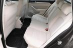 Volkswagen Passat - fotka číslo 13