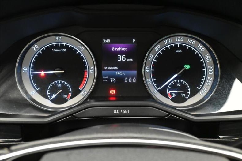 Škoda Superb - hlavní fotka