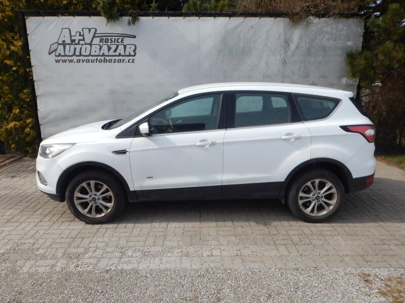 Ford Kuga - hlavní foto