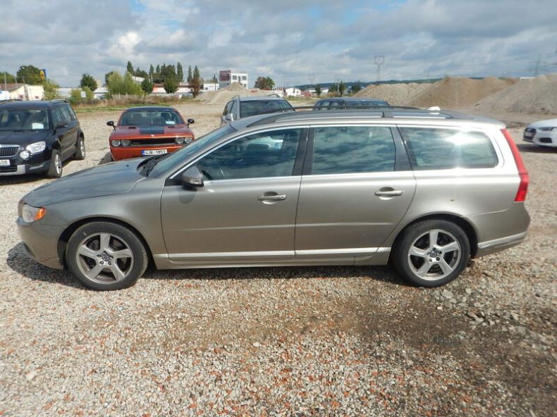 Volvo V70 - hlavní fotka inzerátu