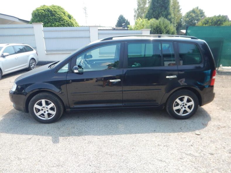 Volkswagen Touran - hlavní fotka inzerátu