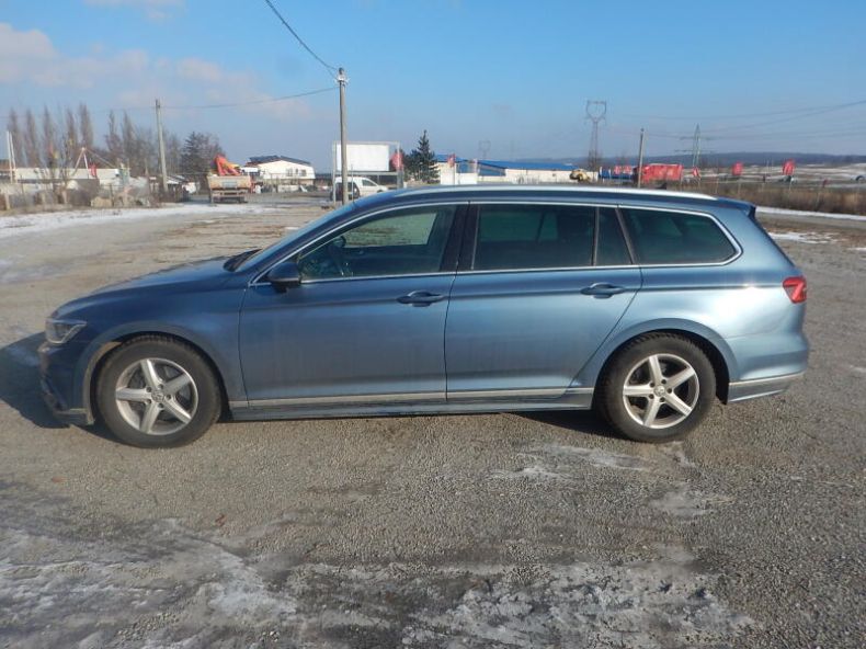 Volkswagen Passat - hlavní foto