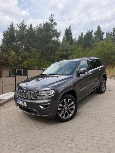 Jeep Grand Cherokee - hlavní foto