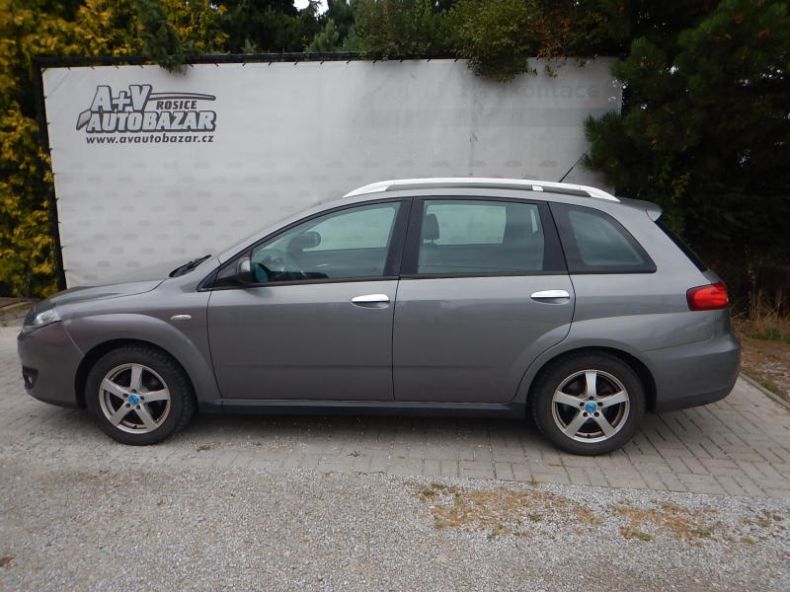 Fiat Croma - hlavní fotka