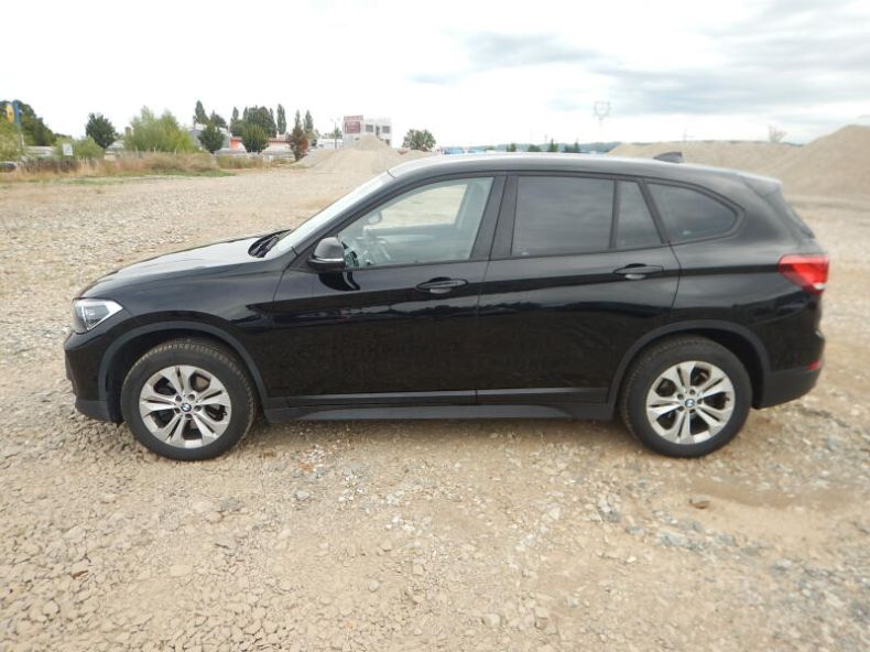 BMW X1 - hlavní foto