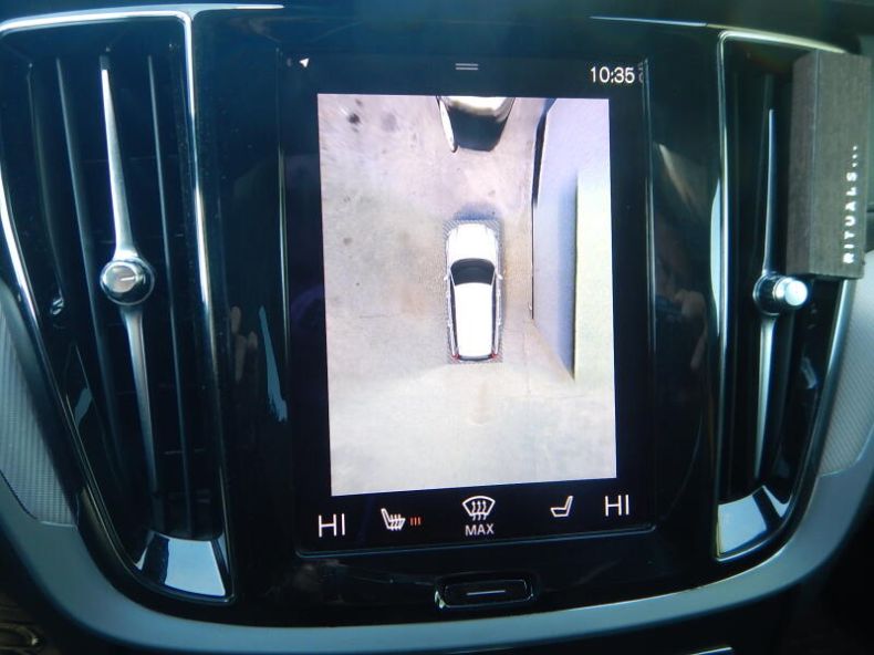 Volvo V60 - hlavní fotka