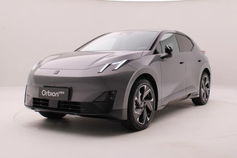 Lynk & Co 02 - hlavní fotka inzerátu