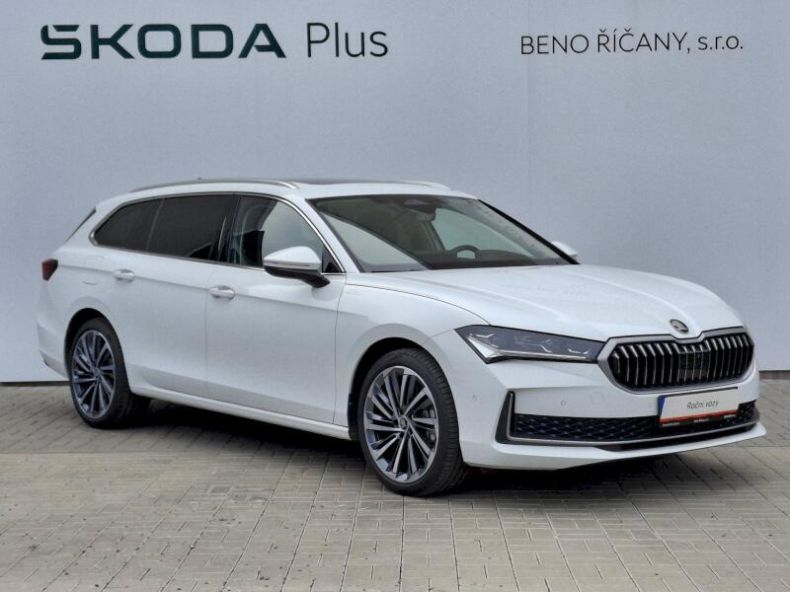 Škoda Superb - hlavní fotka