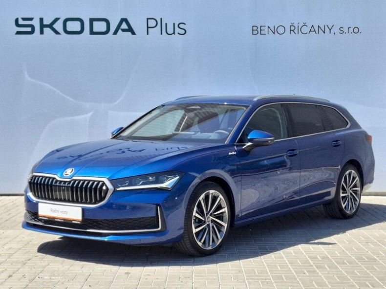 Škoda Superb - hlavní foto