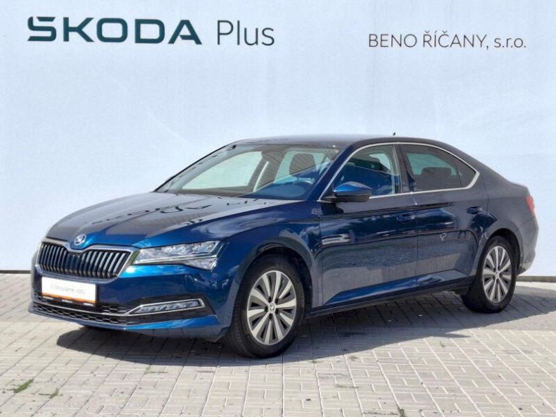 Škoda Superb - hlavní foto