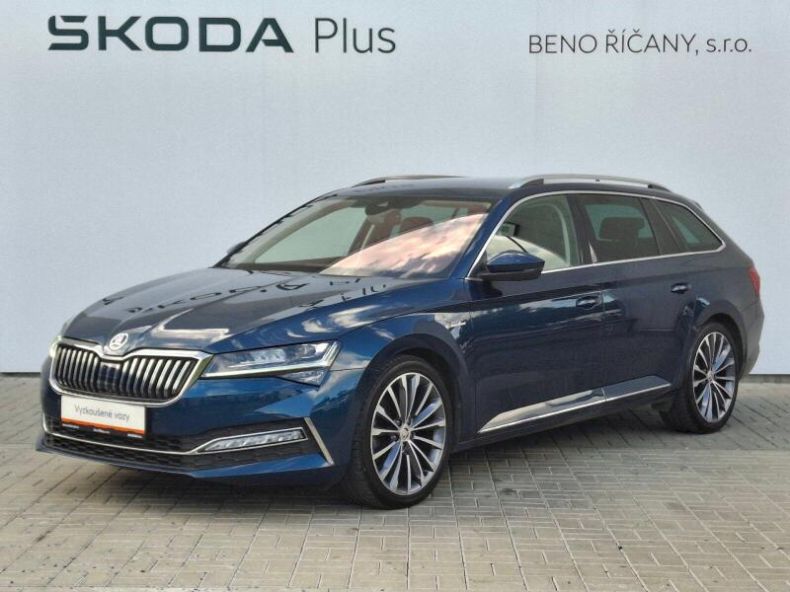 Škoda Superb - hlavní foto