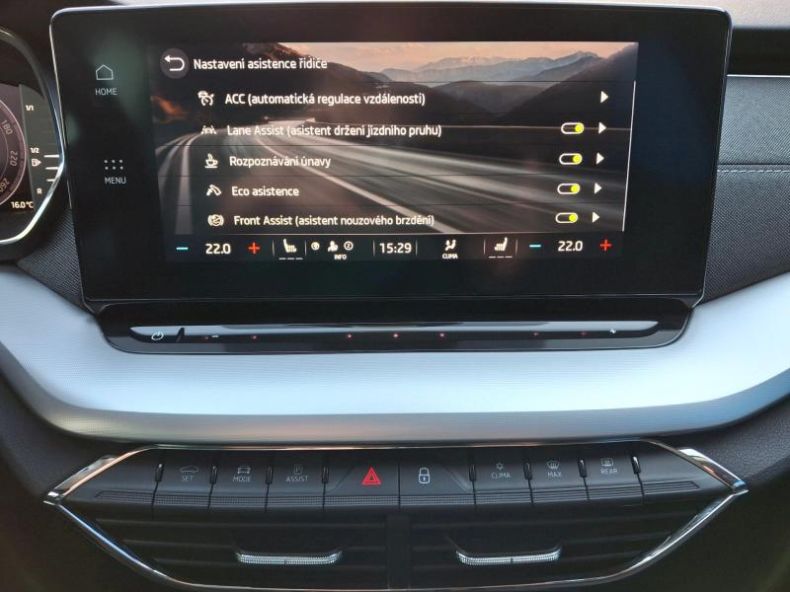 Škoda Octavia - hlavní fotka