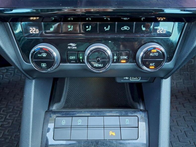 Škoda Octavia - hlavní fotka