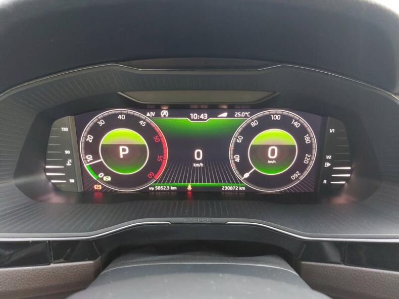 Škoda Superb - hlavní fotka