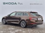Škoda Superb - fotka číslo 12