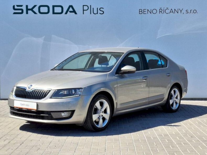 Škoda Octavia - hlavní foto