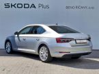 Škoda Superb - fotka číslo 9
