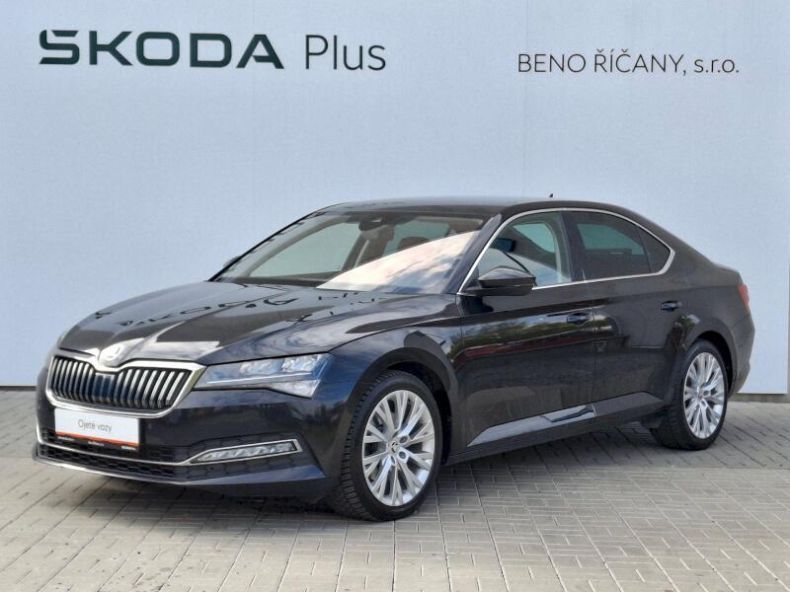 Škoda Superb - hlavní foto