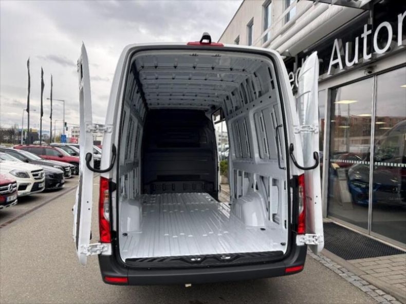 Mercedes Sprinter - hlavní fotka