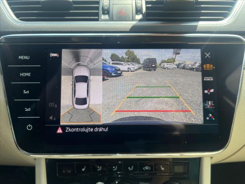 Škoda Superb - hlavní fotka