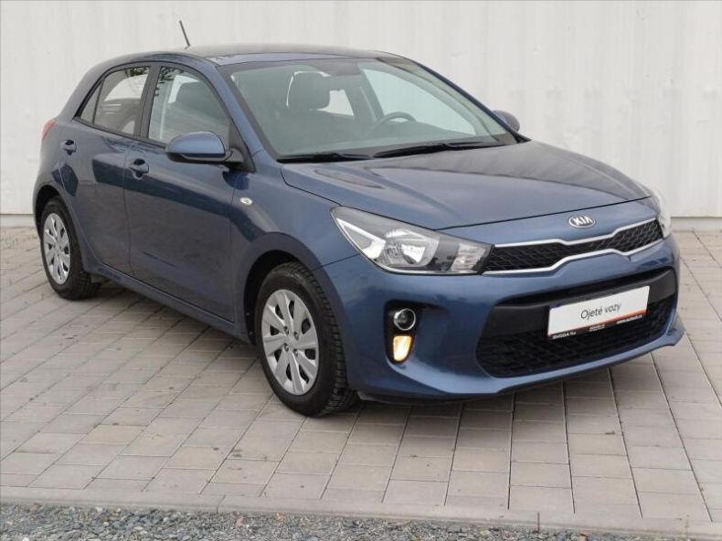 Kia Rio - hlavní fotka