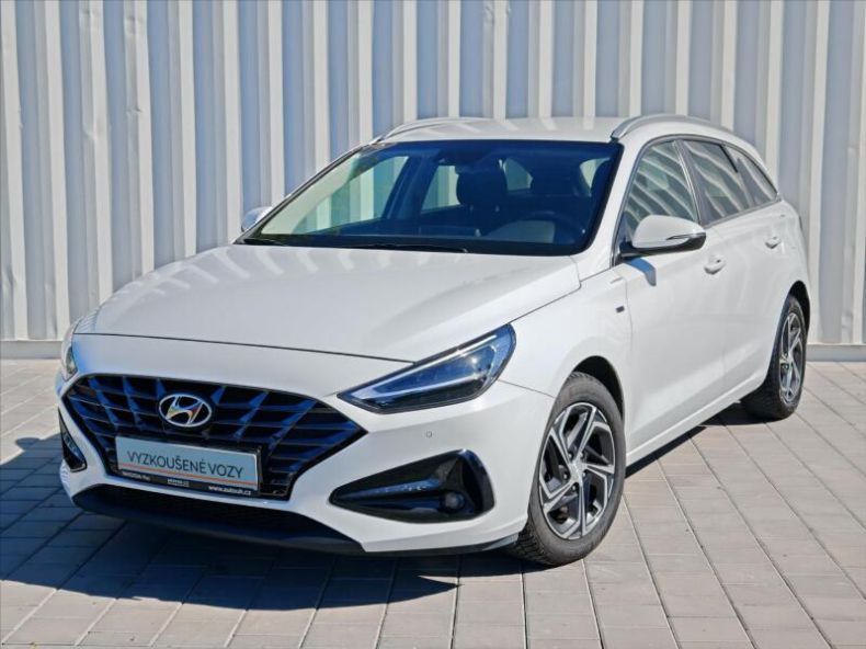 Hyundai i30 - hlavní foto